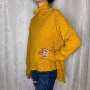 Free Press Orange Turtleneck XS